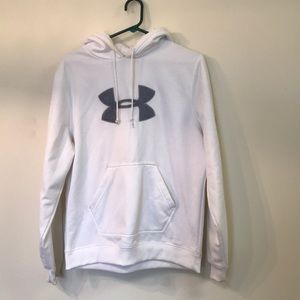 Under armour sweatshirt